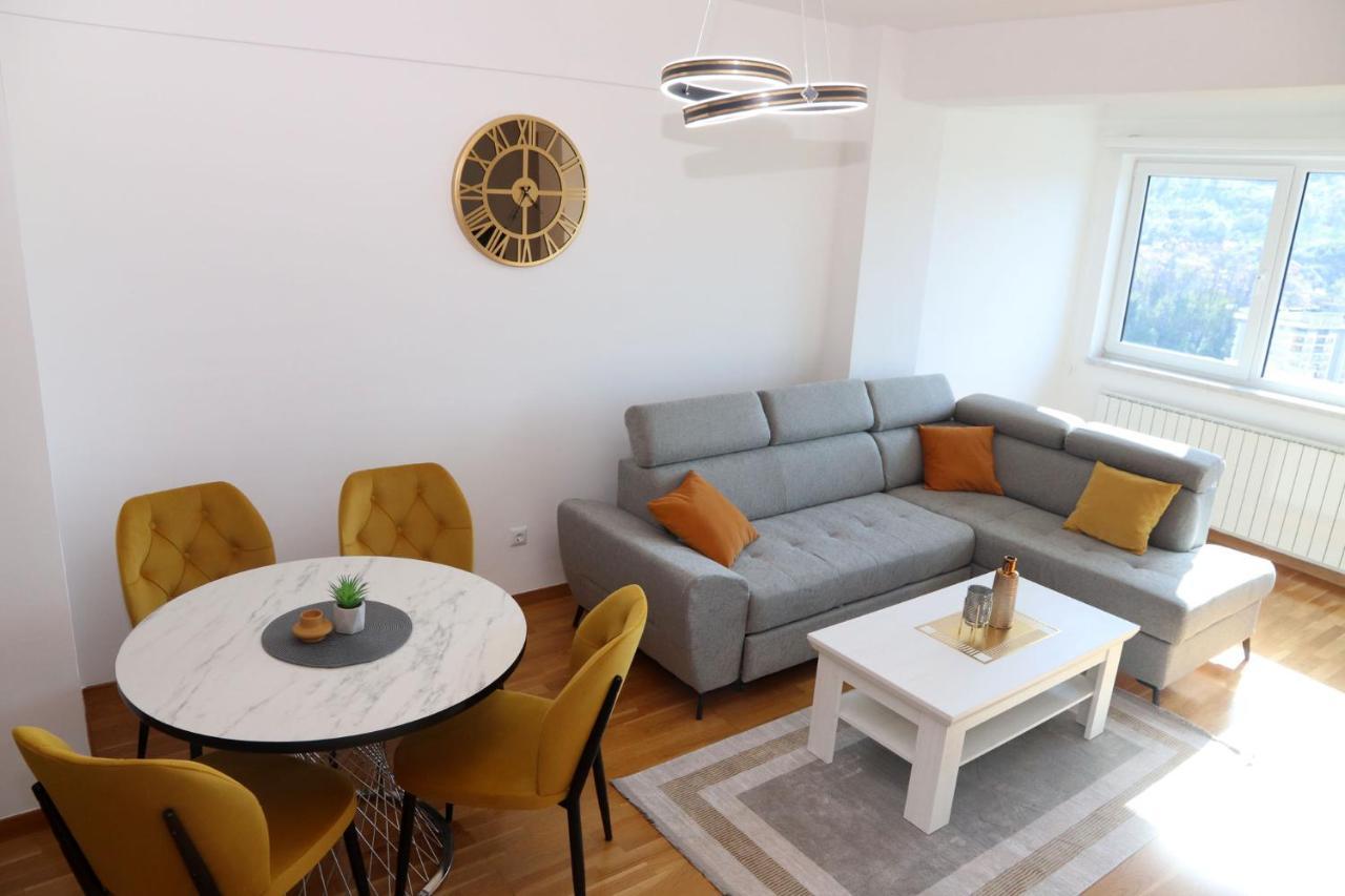 Apartment Cecovic - Mellain Tuzla Zewnętrze zdjęcie